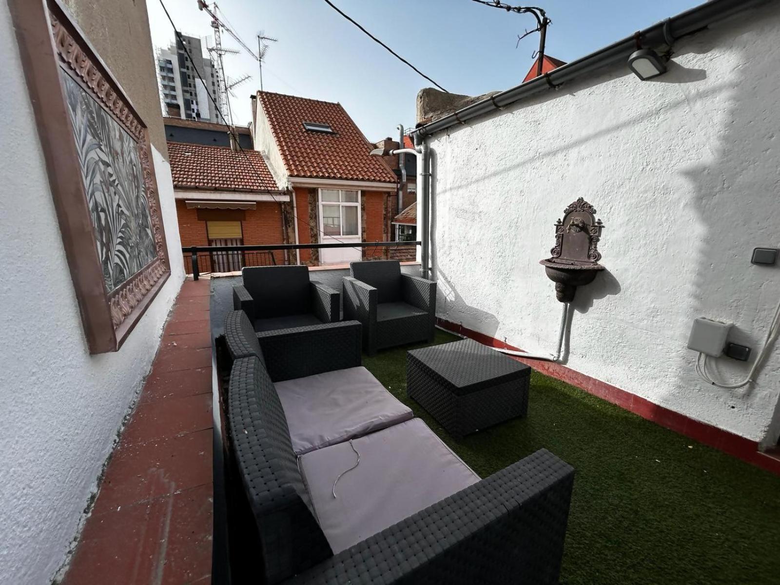 Apartamento Con Terraza Centrico Moderno Nuevo Мадрид Екстериор снимка